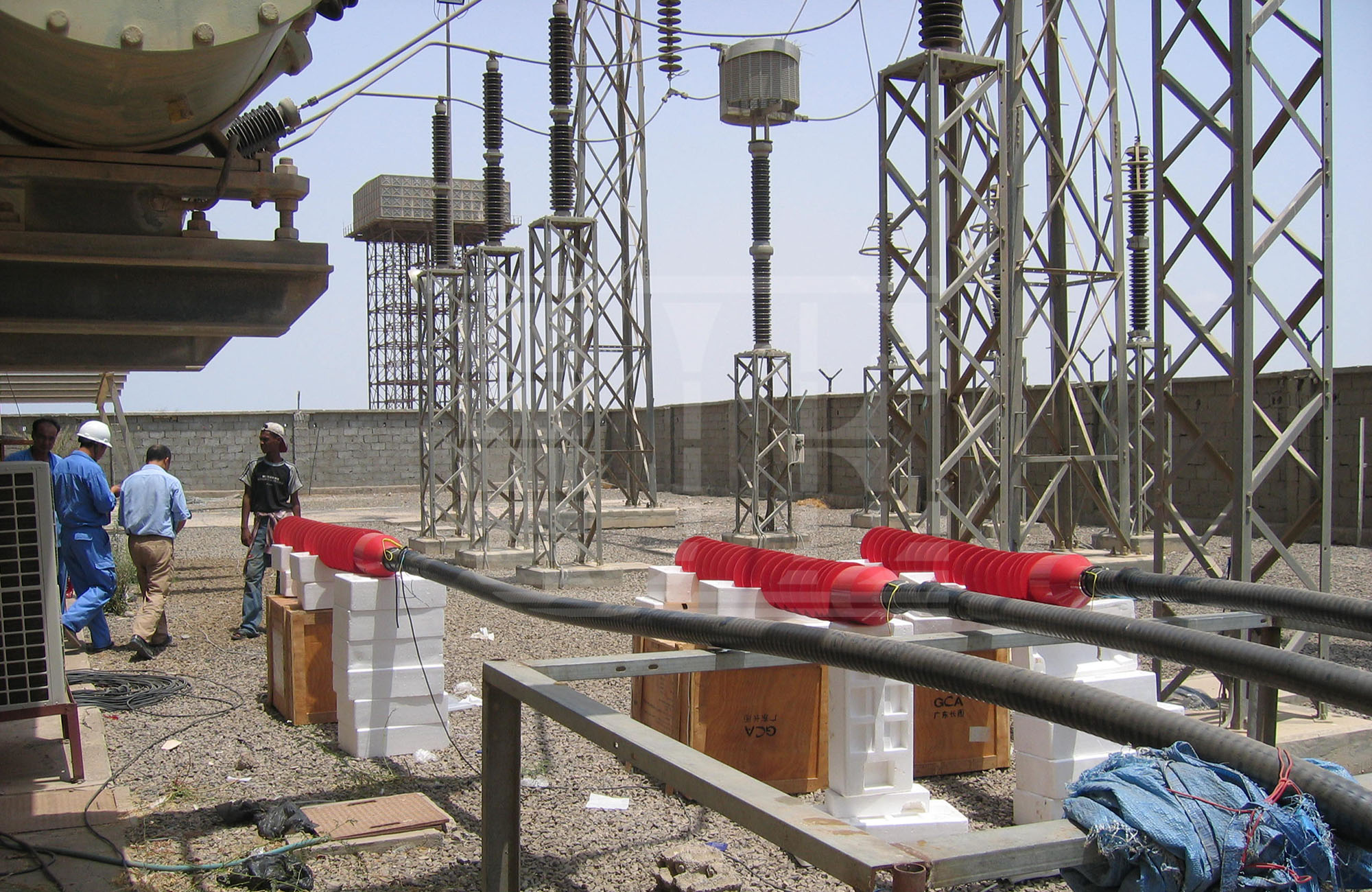 Pre-Molded Slip-on Flexible Cable Termination: successful operation in heavy polluted areas and in extreme weather conditions